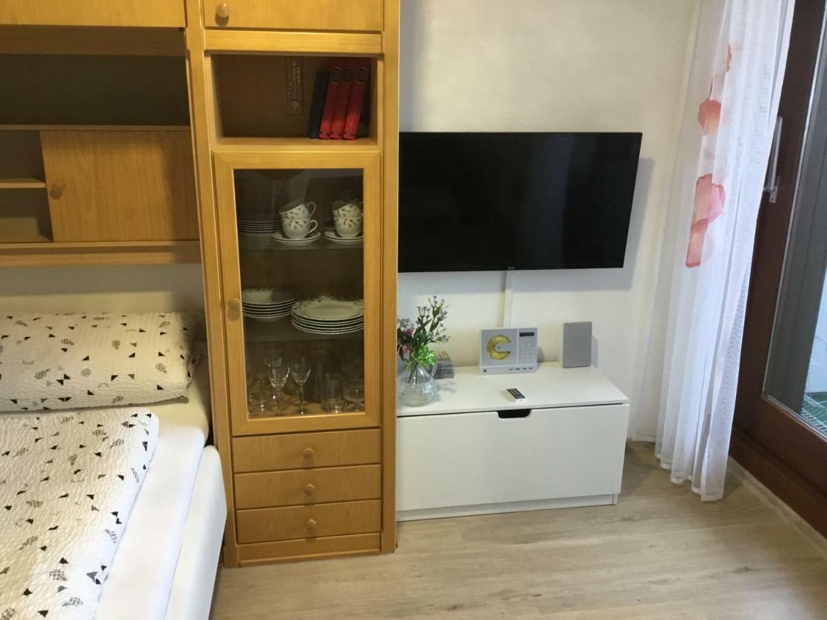 Gemuetliche 1Z Fewo In Schoenwald Mit Balkon, Schwimmbad, Sauna, Fitness Ngoại thất bức ảnh