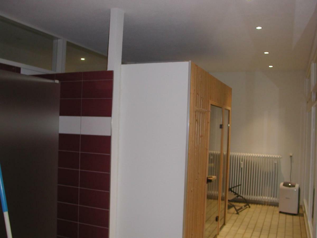 Gemuetliche 1Z Fewo In Schoenwald Mit Balkon, Schwimmbad, Sauna, Fitness Ngoại thất bức ảnh